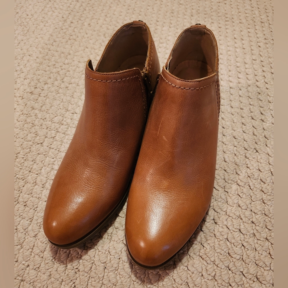 NATURALIZER Women's Saddle Tan | Camel Leather Ankle Boots. Size 10. NWT!
